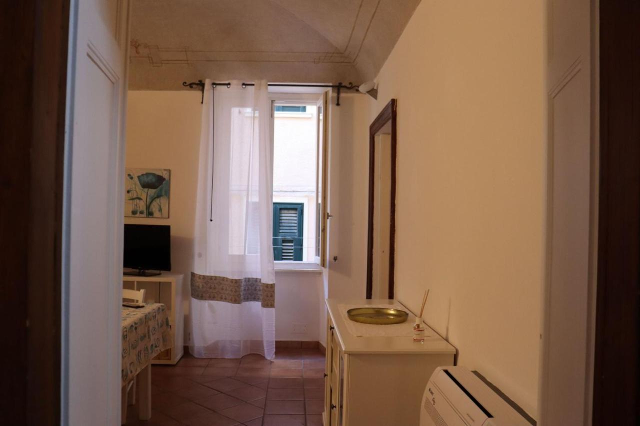 Carlo Alberto Apartment, Alghero Old Town, Near The Beach Luaran gambar