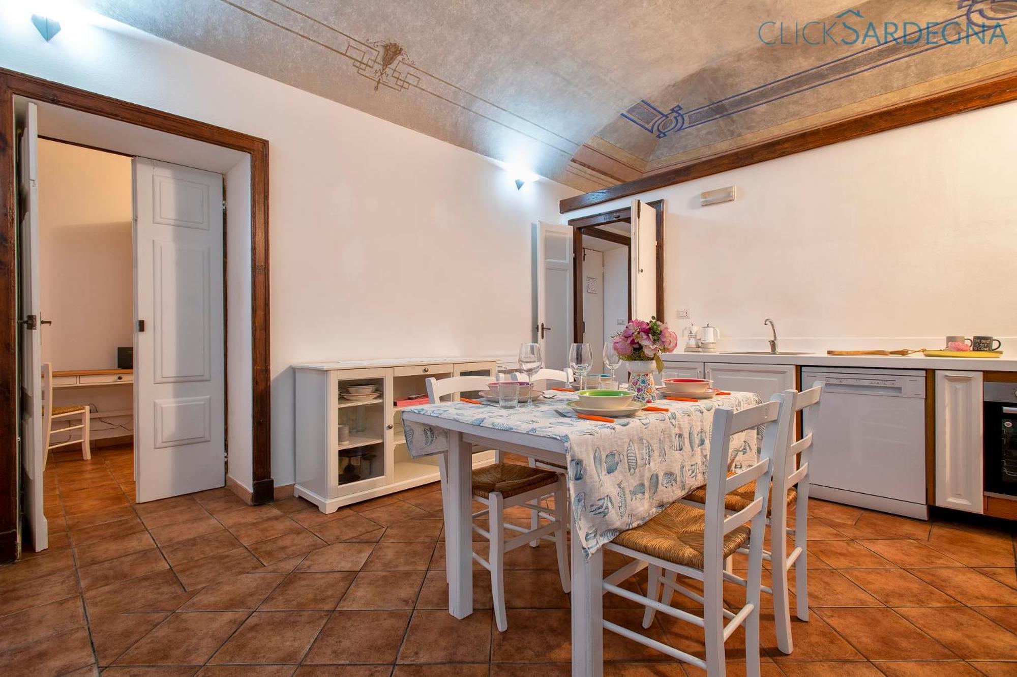Carlo Alberto Apartment, Alghero Old Town, Near The Beach Luaran gambar