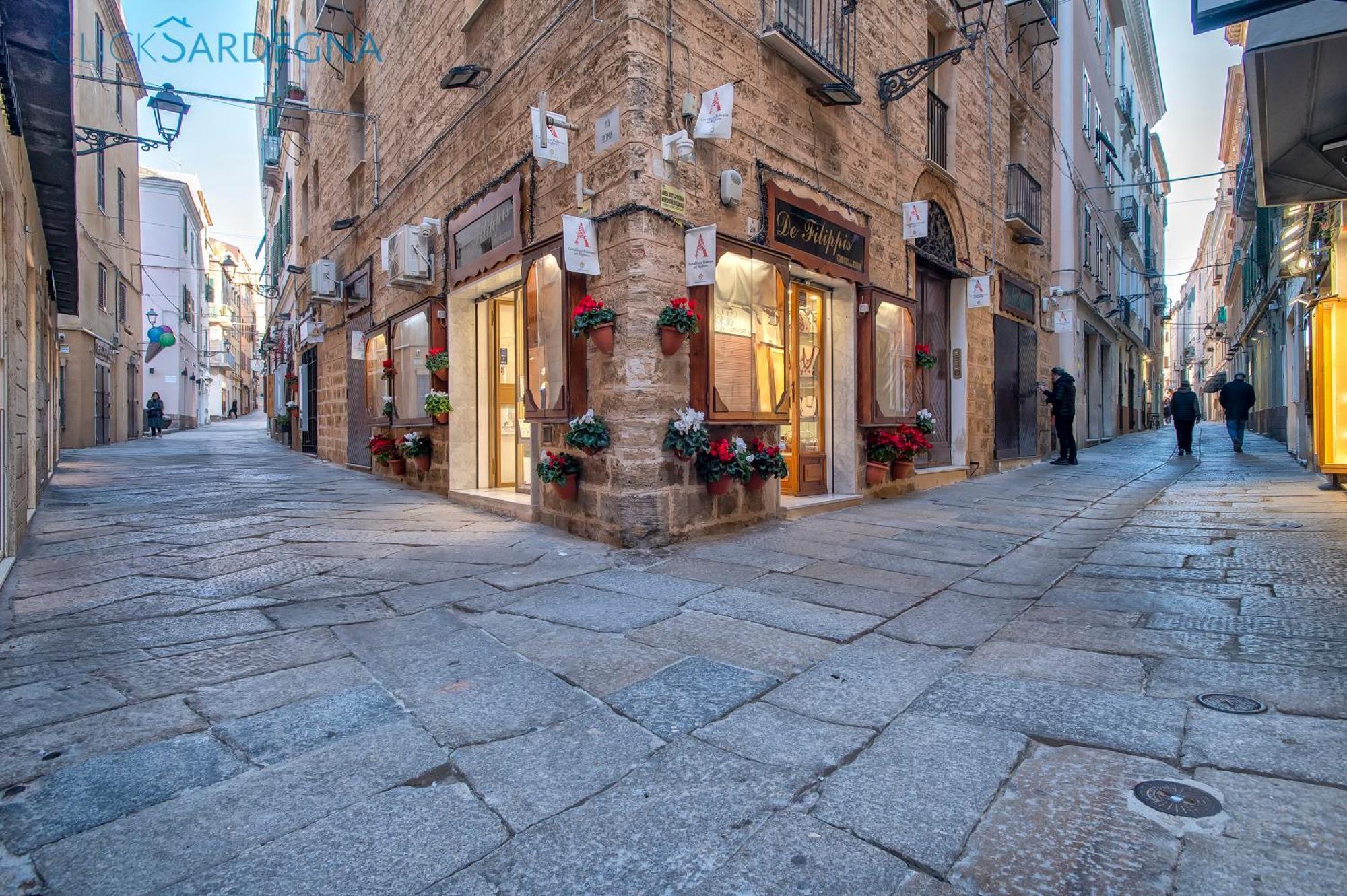 Carlo Alberto Apartment, Alghero Old Town, Near The Beach Luaran gambar